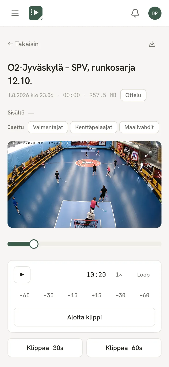 Ottelun katselunäkymä puhelimessa, jossa näkyvät Klippaa -30s ja Klippaa -60s -painikkeet.